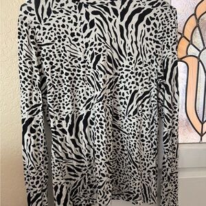 H&M Black and White Patterned Top